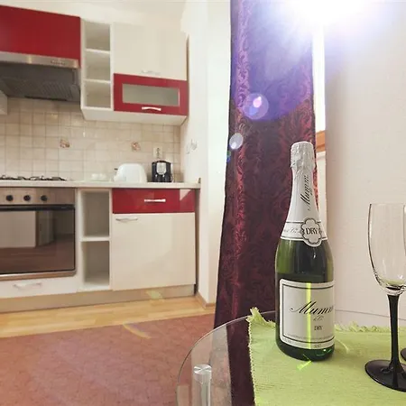 Apartment Priska *
