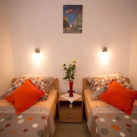 Priska Apartment Podstrana