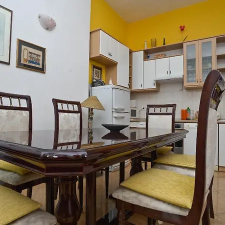Apartment Priska