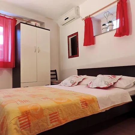 Apartamento Priska Podstrana